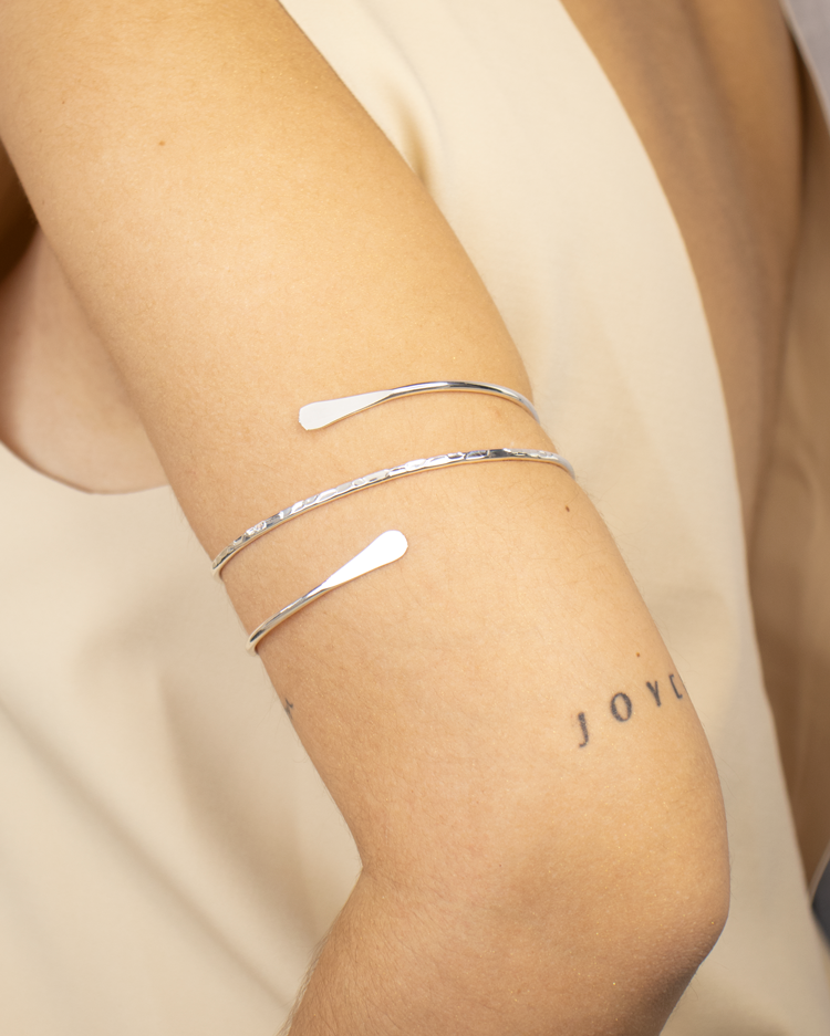 BRAZALETE EVA BAÑO DE PLATA