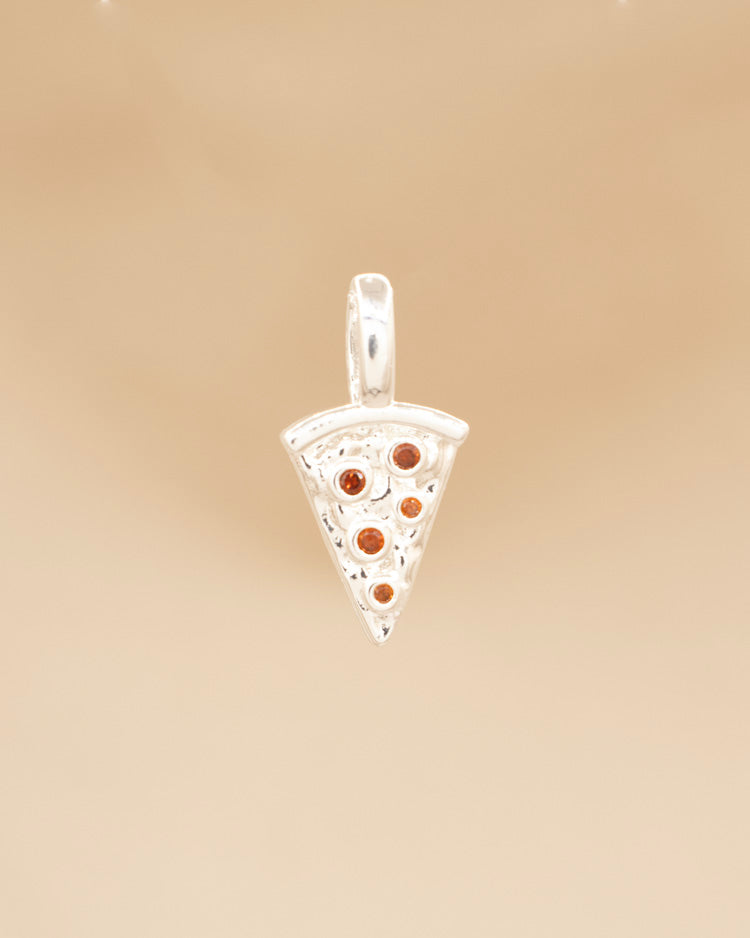 DIJE PIZZA BAÑO EN PLATA