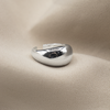 ANILLO INFLADO LISO BAÑO DE PLATA