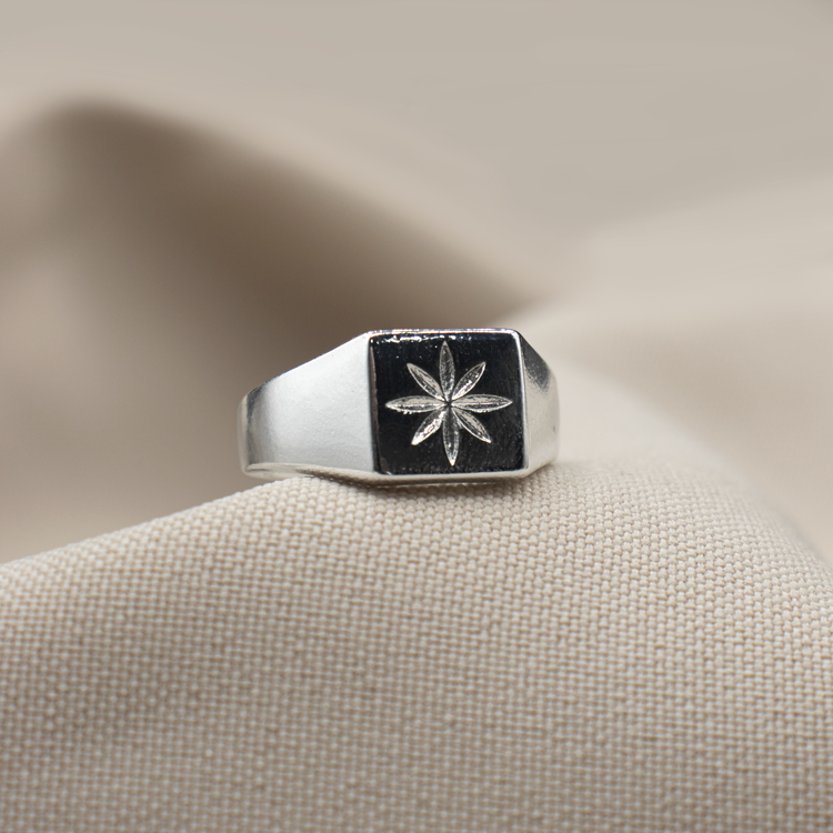 ANILLO SELLO FLOR BAÑO DE PLATA