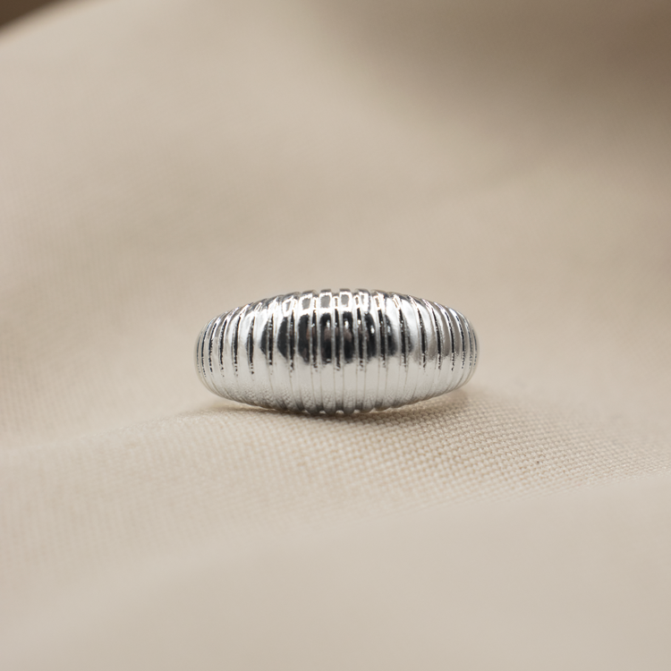 ANILLO TIPO CARACOL BAÑO DE PLATA