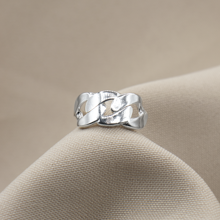 ANILLO CENTRO DE CADENA BAÑO DE PLATA