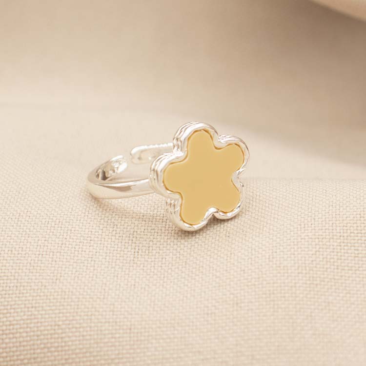 ANILLO FLOR OPALO BAÑO DE PLATA