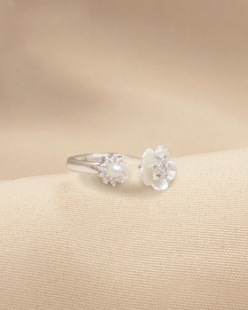 ANILLO LIRIO BAÑO DE PLATA