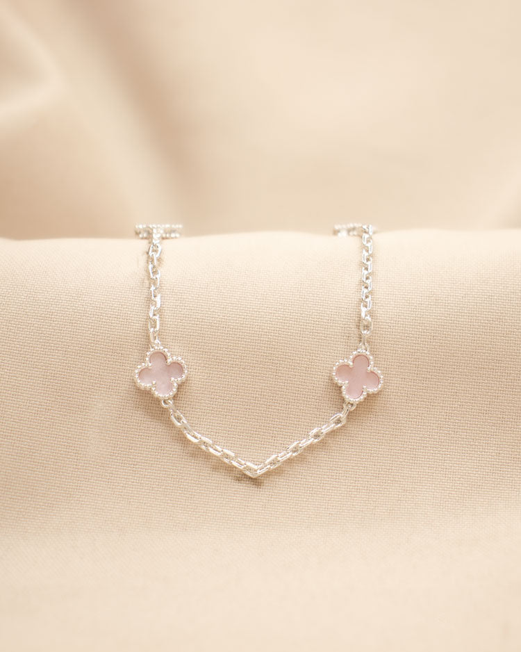 COLLAR MINI CONEXION TREBOL BAÑO DE PLATA