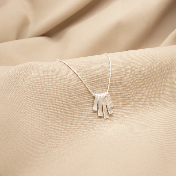 CADENA CINCO CAMINOS BAÑO DE PLATA