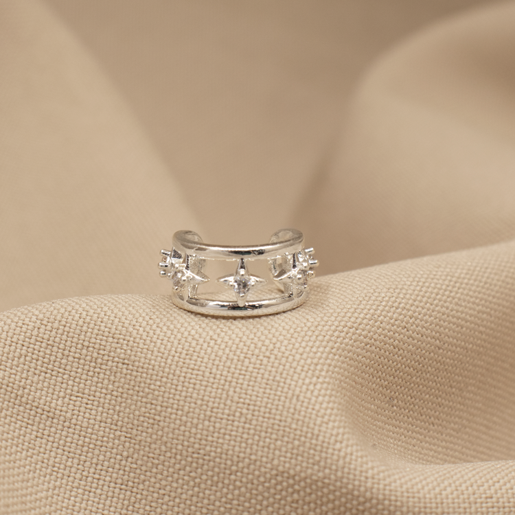 EARCUFF DOBLE DE ESTRELLAS BAÑO DE PLATA