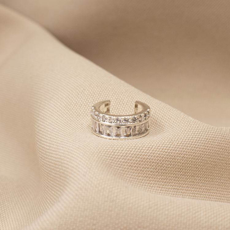 EARCUFF LINEA DE CIRCONES BAÑO DE PLATA
