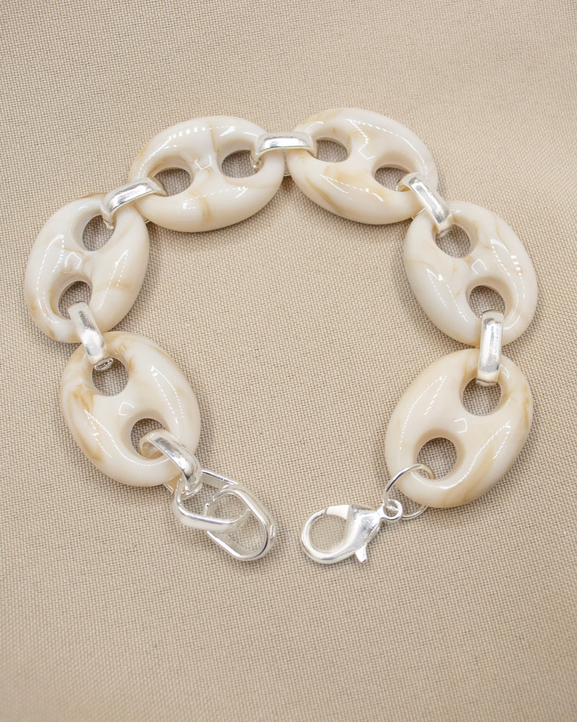 PULSERA NACRE BAÑO PLATA