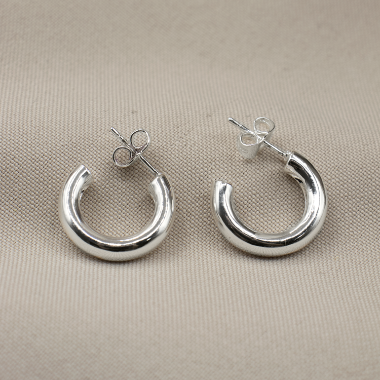 TOPO ARO LISO EN PLATA