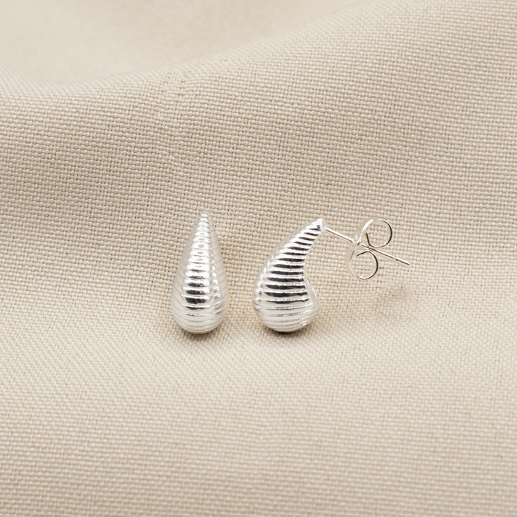 TOPO GOTA TIPO CARACOL EN PLATA