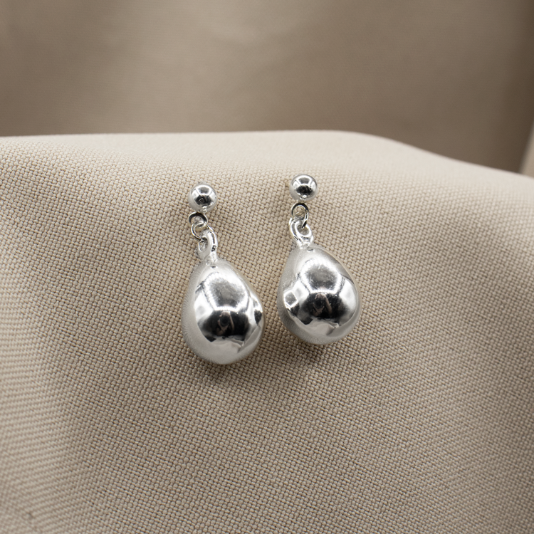 TOPO GOTA LISA CON BALÍN EN PLATA