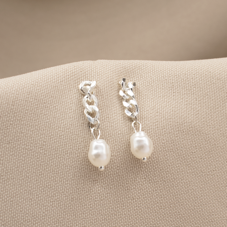 TOPO CADENA PERLA BAÑO DE PLATA