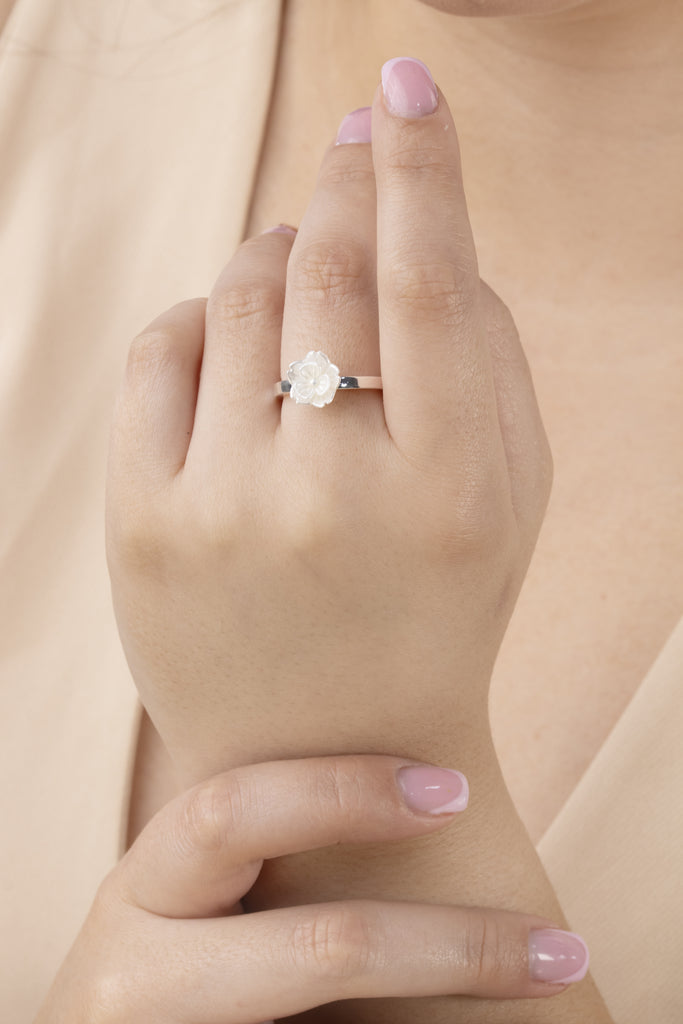 ANILLO FLOR CEREZO BAÑO PLATA