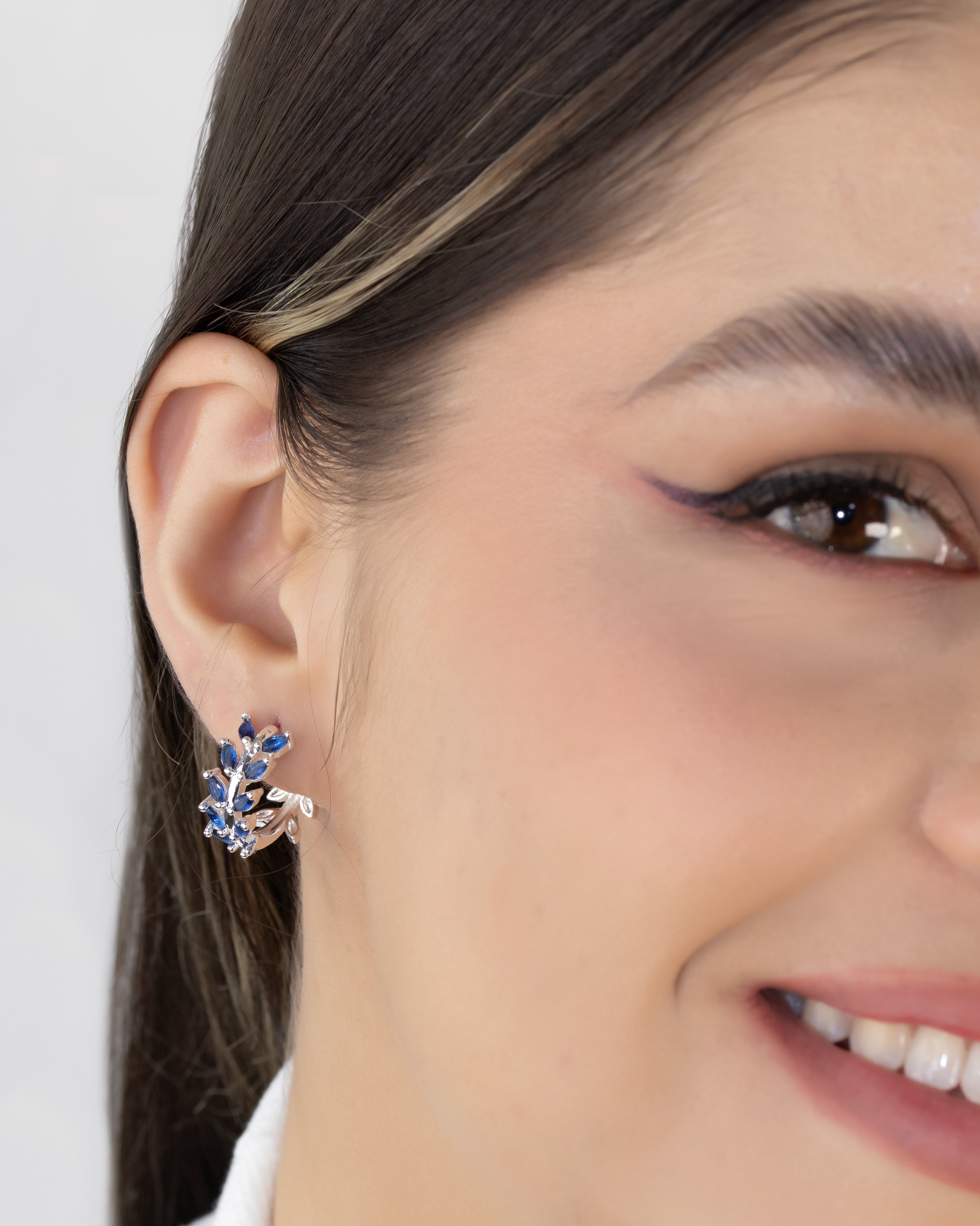 CANDONGA HOJAS CIRCONES BAÑO DE PLATA