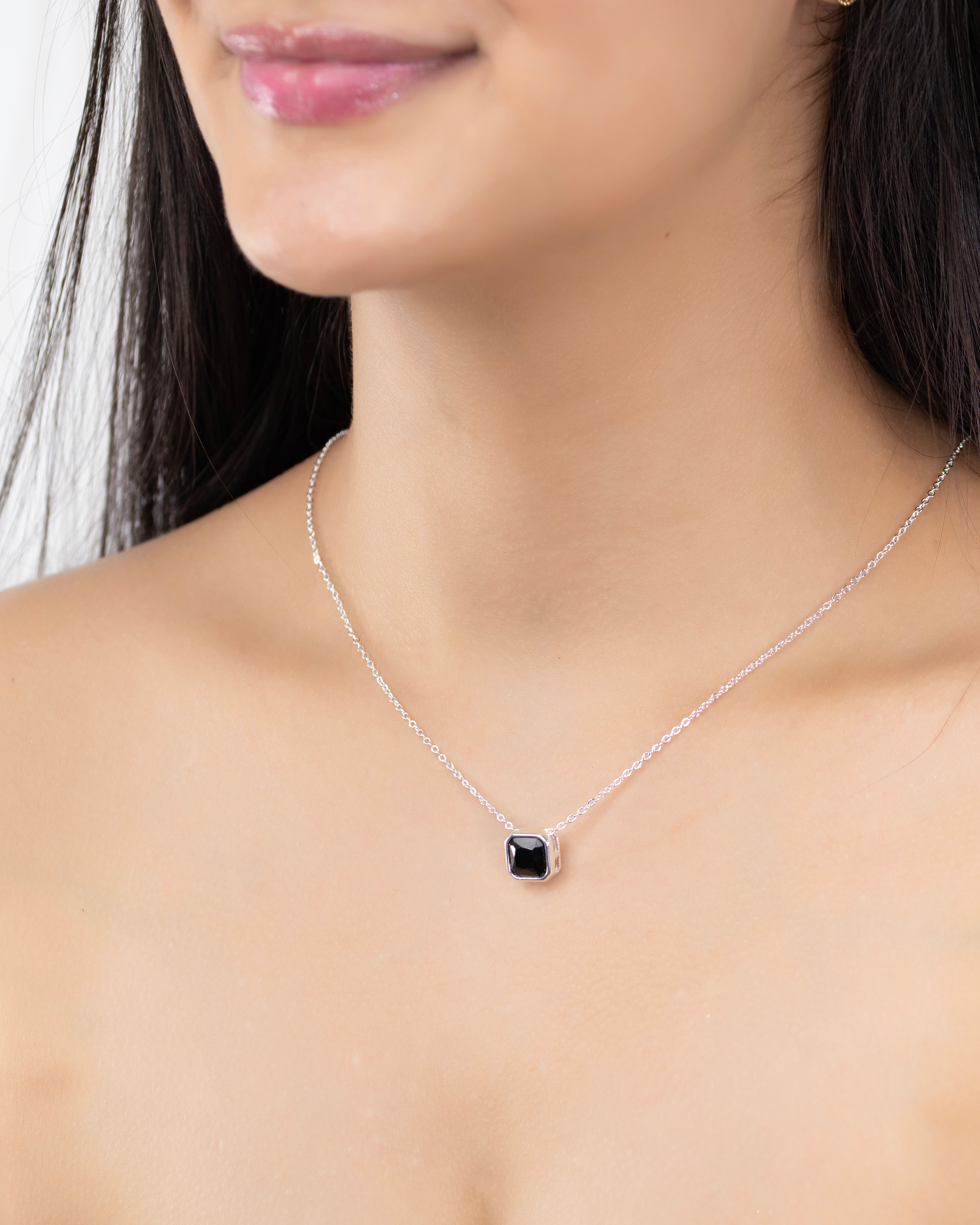 COLLAR GRECIA BAÑO DE PLATA