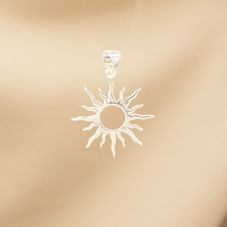 DIJE SILEUTA SOL MEDIANO BAÑO DE PLATA