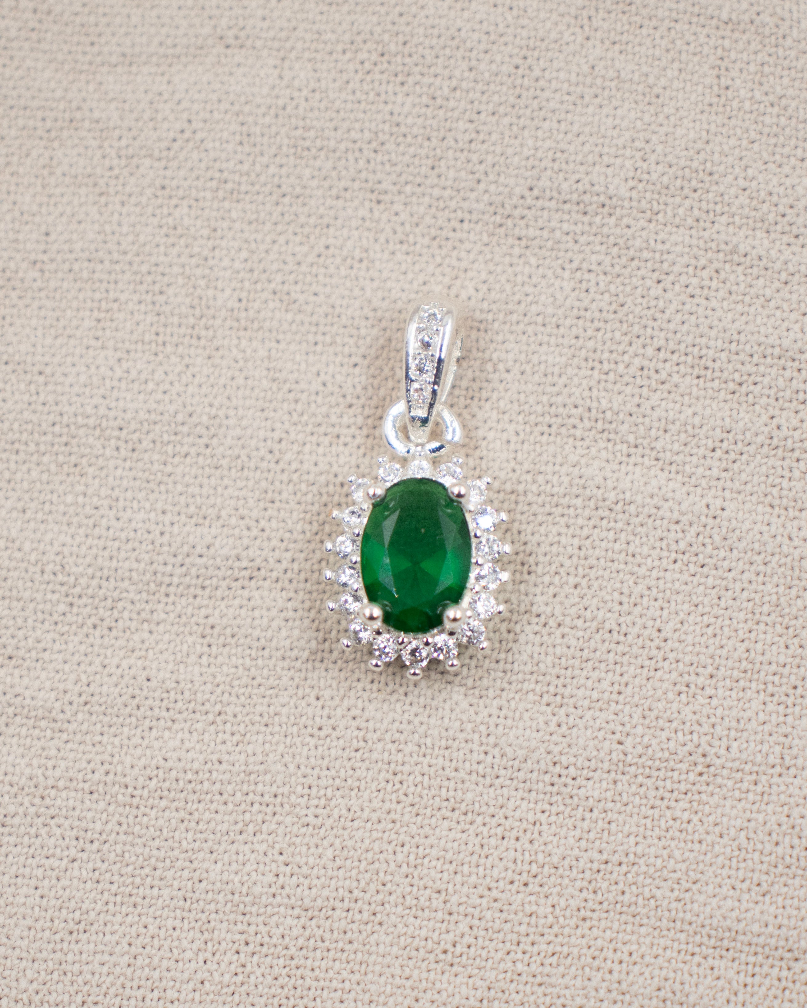 DIJE JADE BAÑO EN PLATA