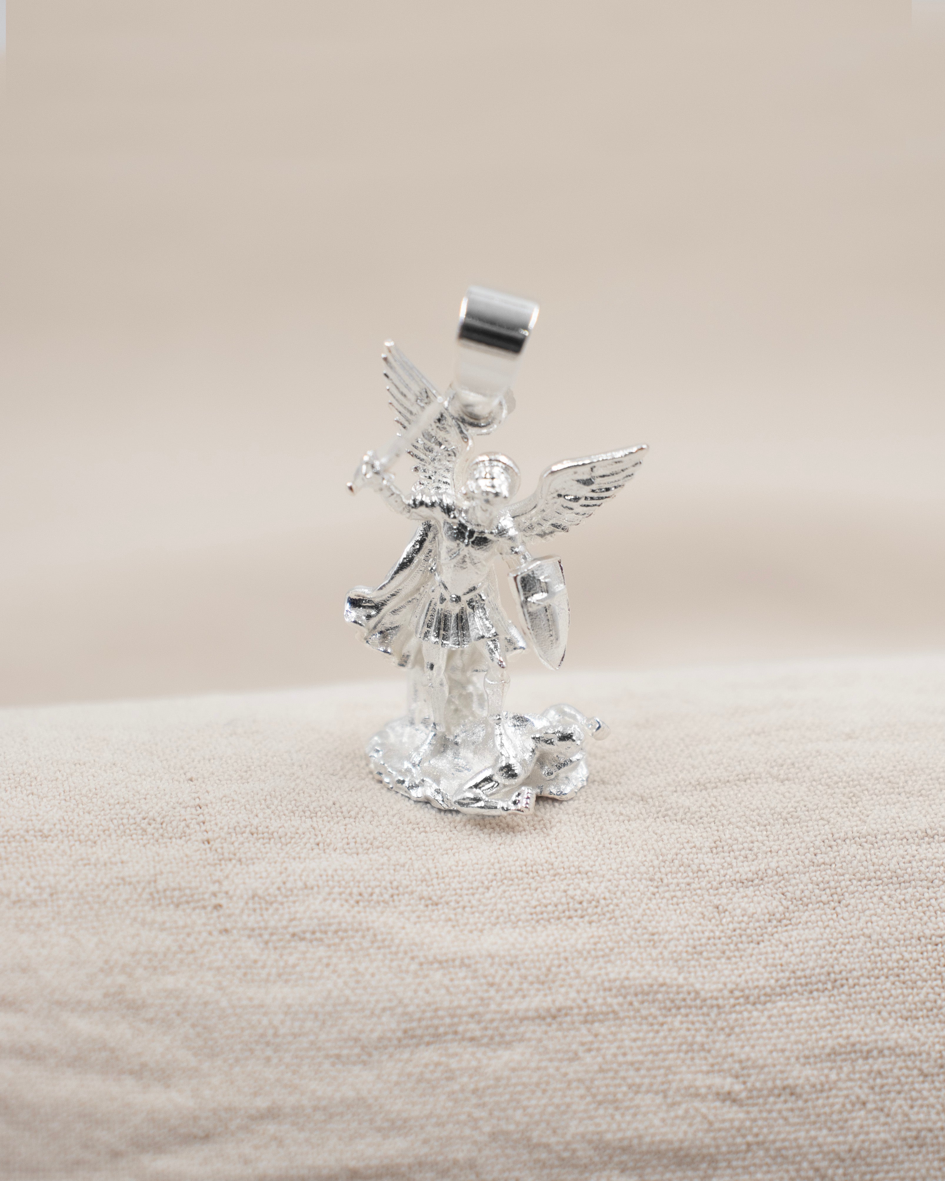 DIJE MILICIA CELESTIAL BAÑO EN PLATA