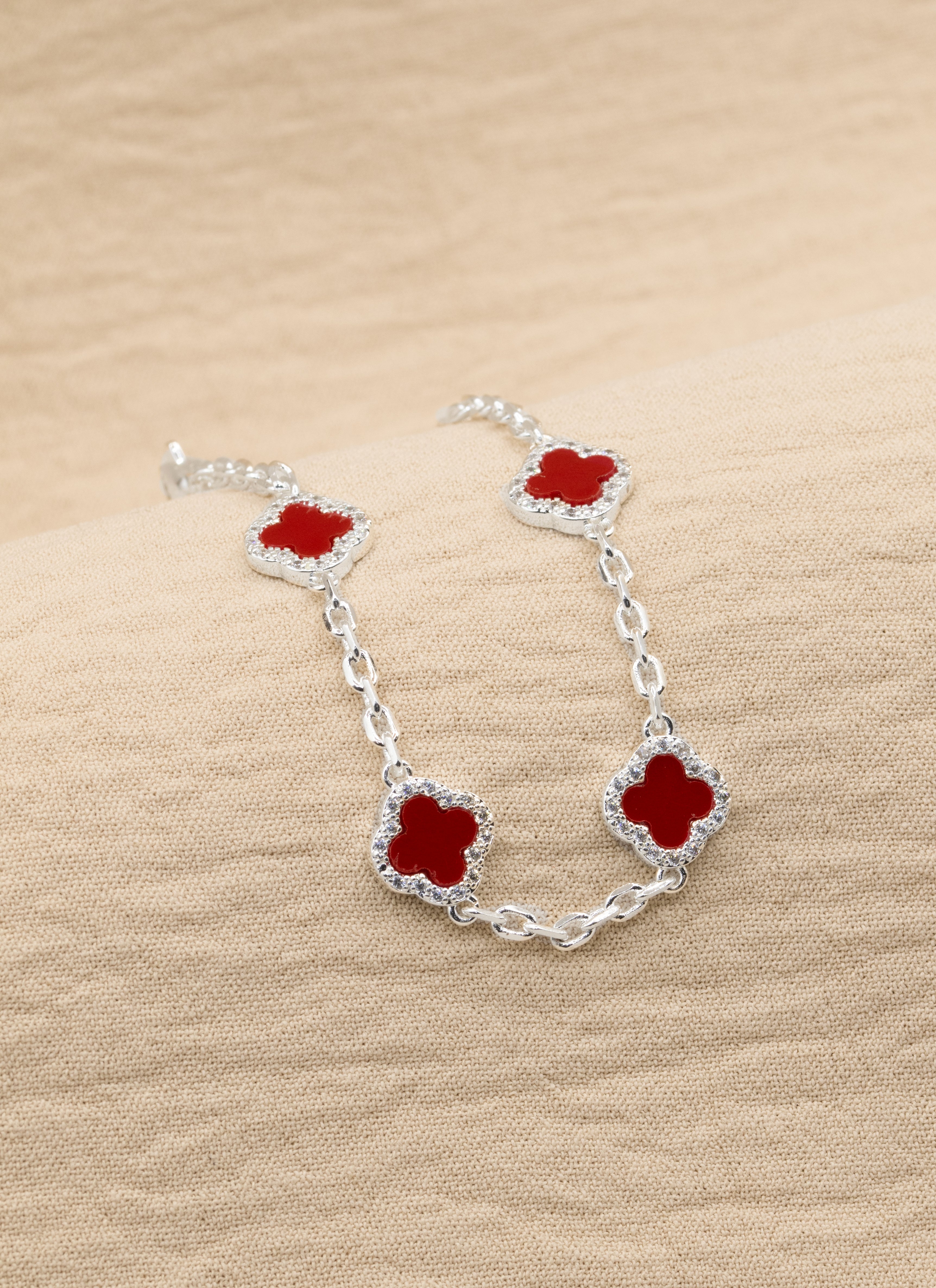 PULSERA MINI TRÉBOL SHINE BAÑO DE PLATA