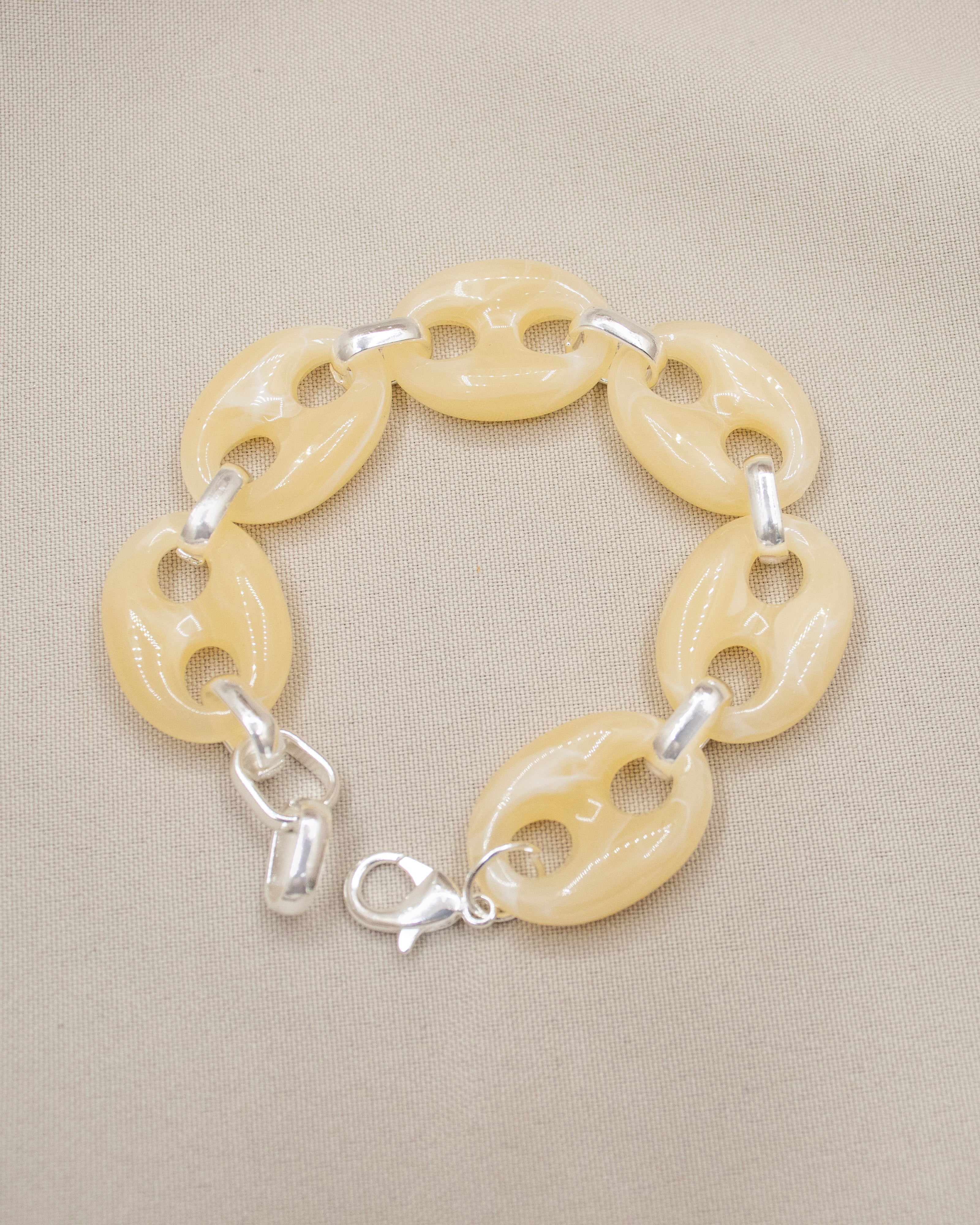 PULSERA NACRE BAÑO PLATA