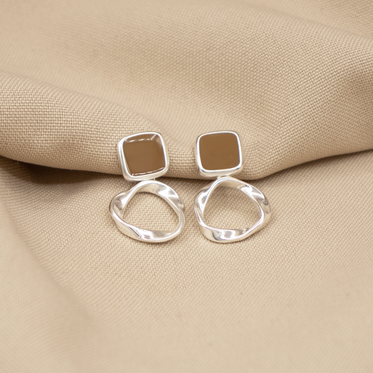 TOPOS LUHA BAÑO EN PLATA