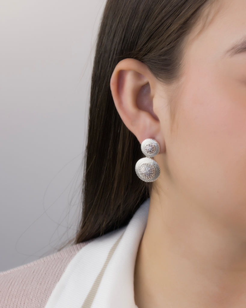 TOPO SOMBRERO CON CIRCONES BAÑO DE PLATA