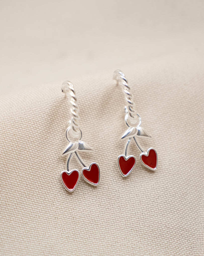 TOPO CORAZON CEREZA BAÑO EN PLATA